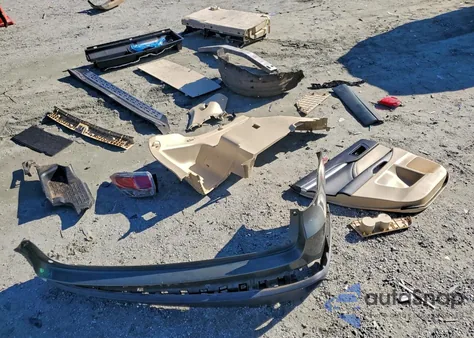 2014 Toyota Highlander Xle from USA, damaged, VIN 5TDKKRFH7ES020030